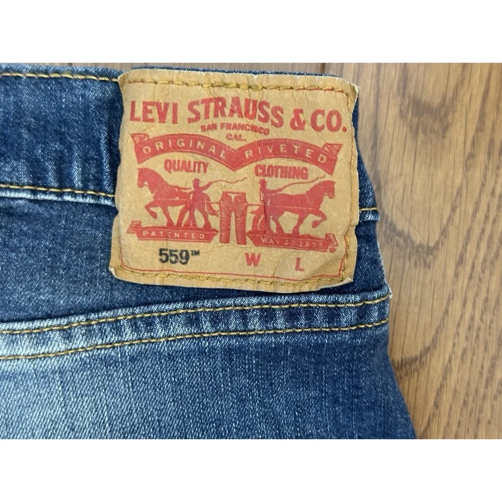 Levi's 559 Men's Relaxed Straight Jeans 44x36 Dark Blue Denim NWT